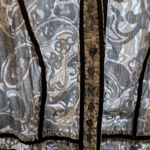 One of a kind dainty silk blend floral velvet blouse size Large - Picture 9 of 9